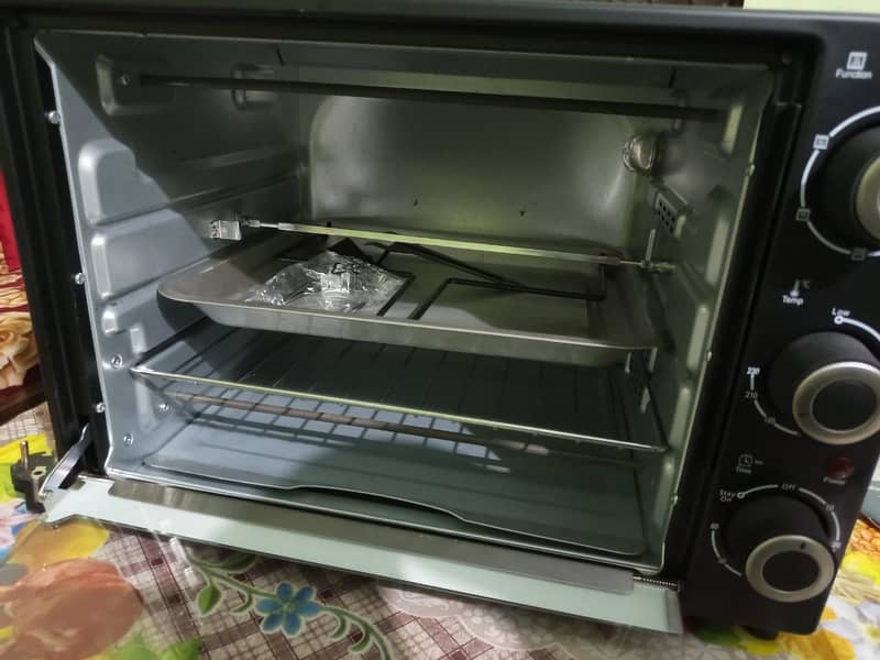 Dawlance Microwave Oven DWMO-4215 CR 2