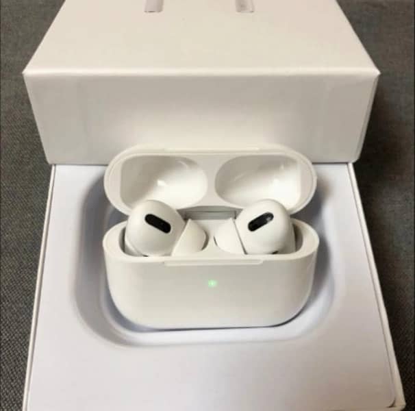 White Bluetooth earbuds 1