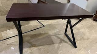 Office Table/ Study Table