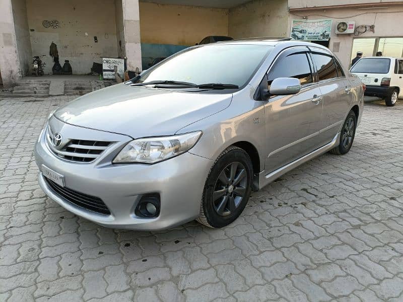 Toyota Corolla Altis 2013 1