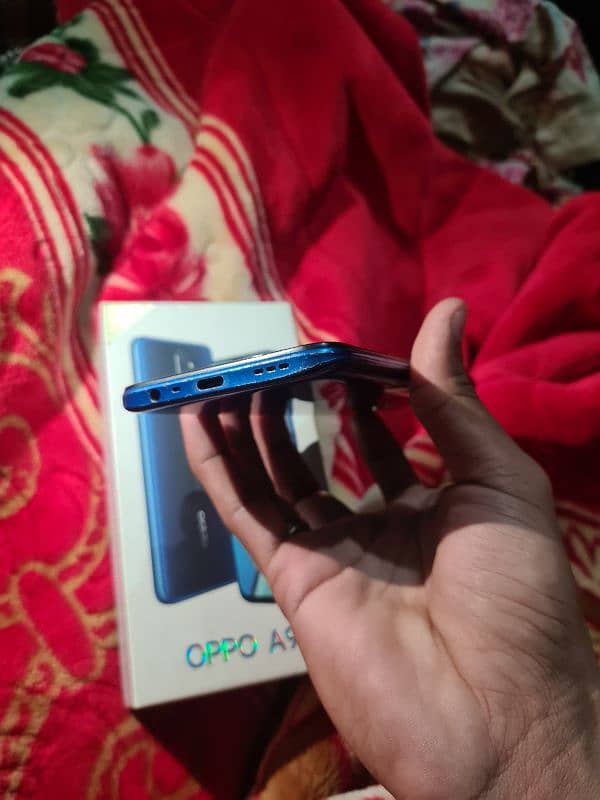 Oppo A92020 1