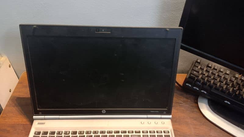 HP Elite Book i7 3 generation 1