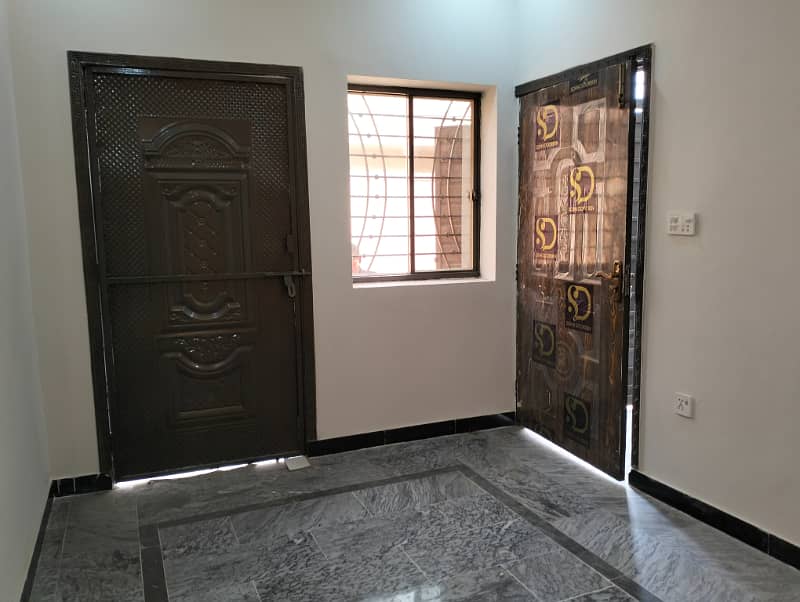 2.5 Marle house for sale in bank calony Dhamyal road 20