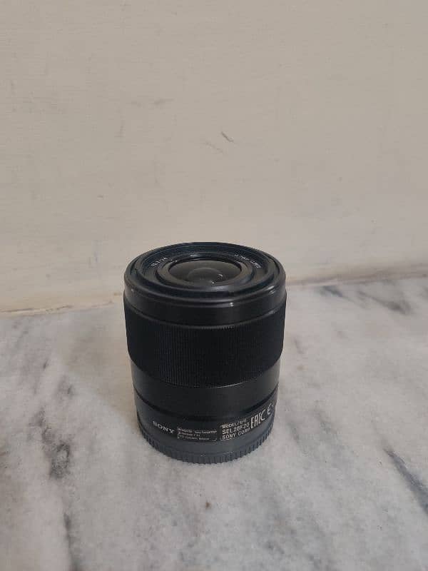 Sony 28 mm f2 for sale 3