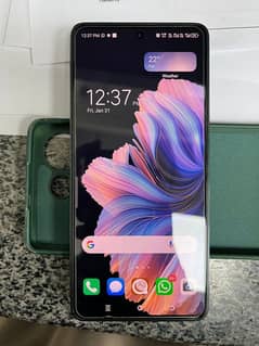 Tecno camon 20 8+8/256 (amoled display)