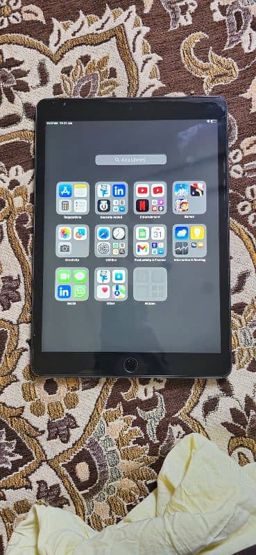 Apple ipad 10.2 inch 9th generation 64gb 5