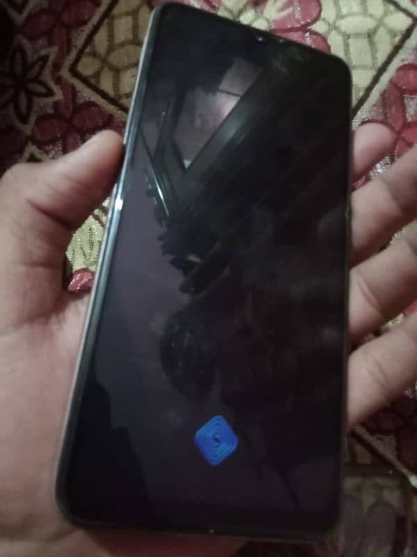 Vivo y51 with box 3