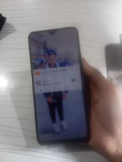 infinix hot 11  4 GB 128 GB all ok hai only charger Jack change