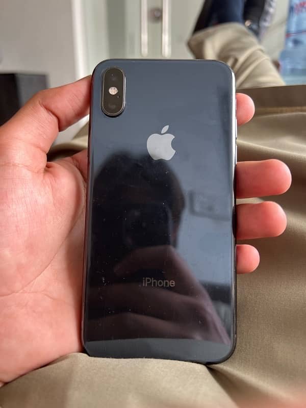 iPhone Xs 64gb pta approved 3