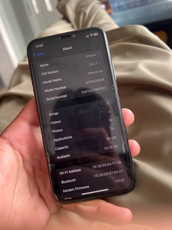 iPhone Xs 64gb pta approved 4