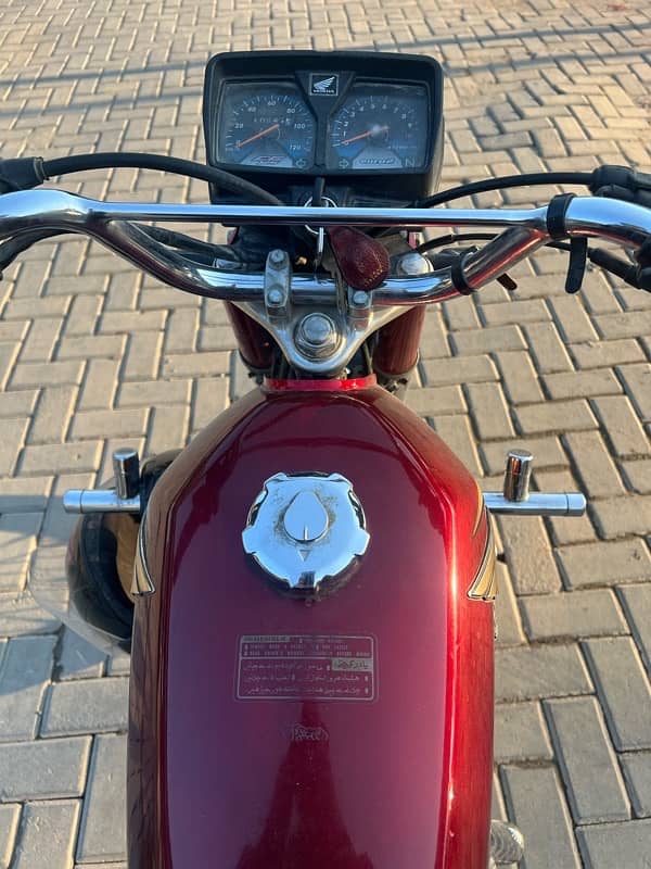 Honda 125 cg 2019 model clean condition 2