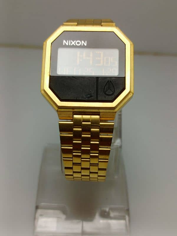 NIXON 3