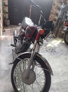 Honda 125 .