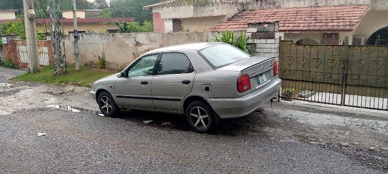 Suzuki Baleno 2000 5