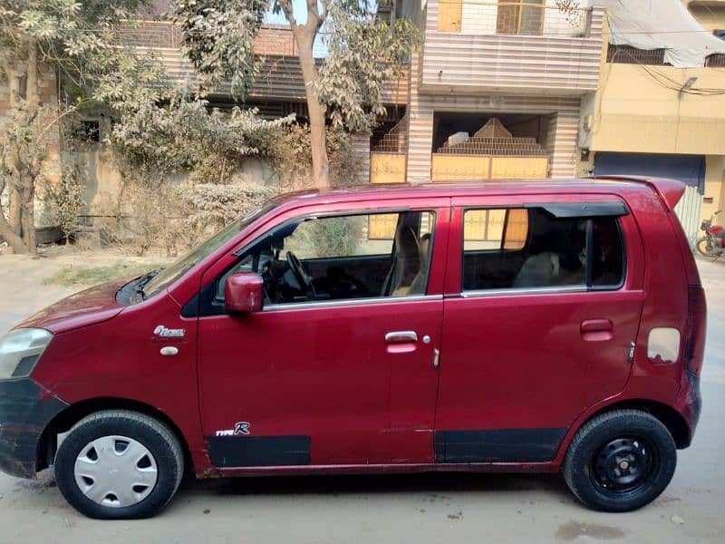 Suzuki Wagon R 2017 1