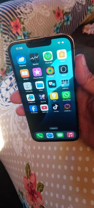 i phone 13 pro 256 gb PTA approvd 6