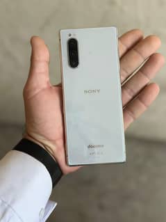 Sony Xperia 5