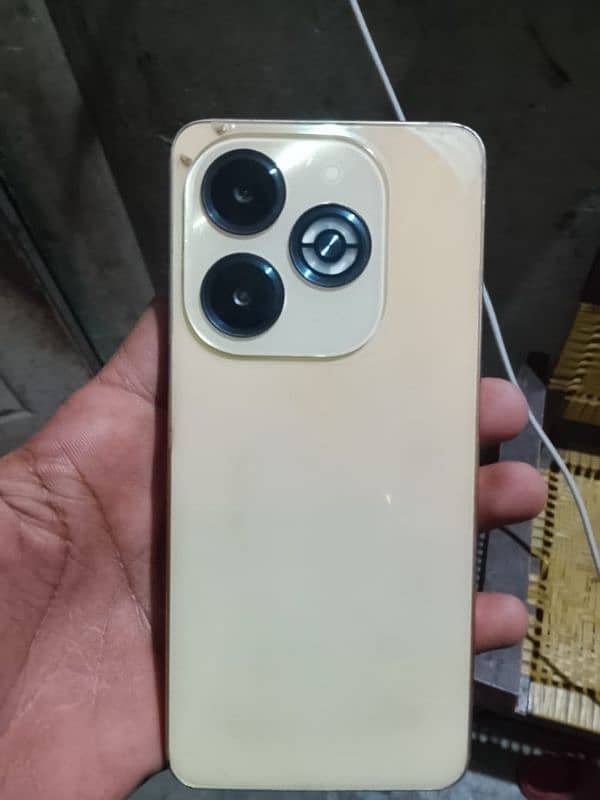 infinix smart 8 Puis 4+4 64 battery mha6000 0