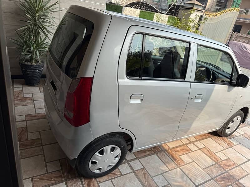 Suzuki Wagon R 2016 4