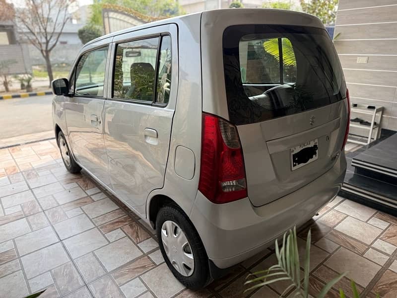 Suzuki Wagon R 2016 5