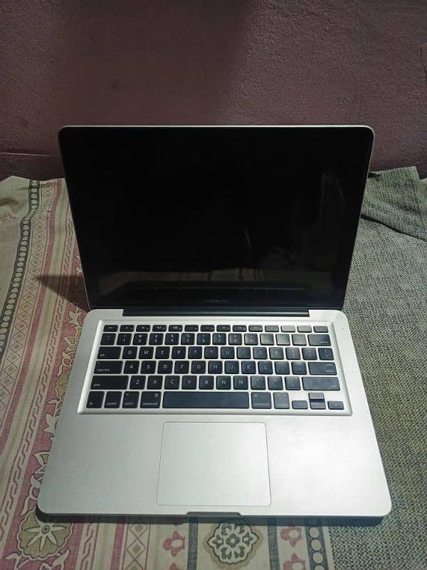 macbook pro 0