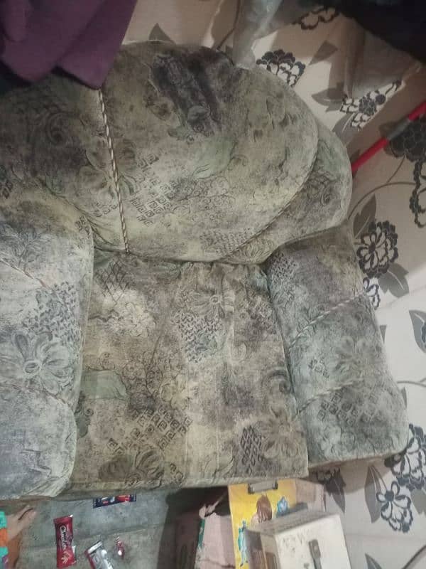 1 seater sofa for sale 1