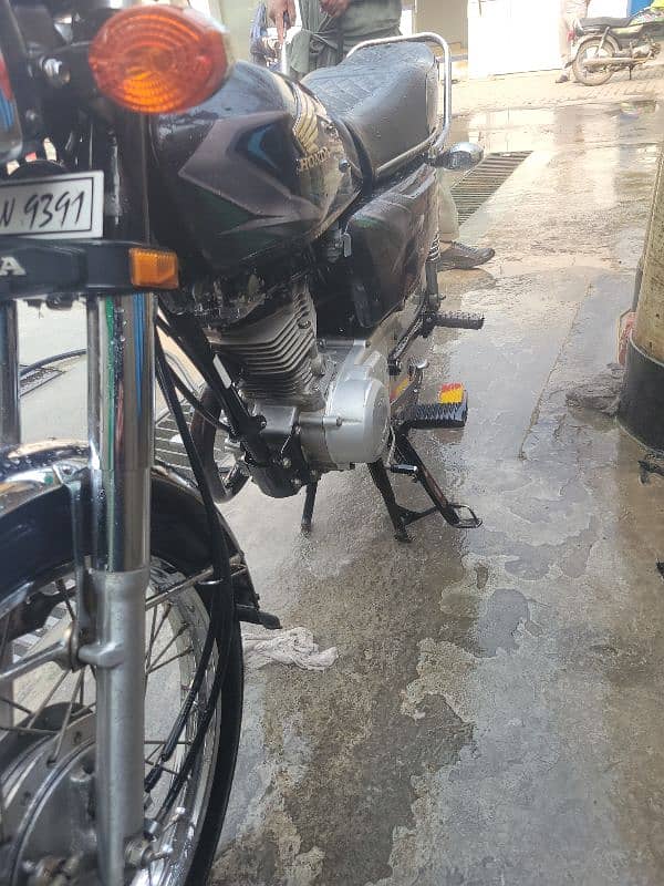 Honda 125 2023 03704604392 2