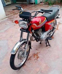 Honda 125 2010 model total genuine 03207375837