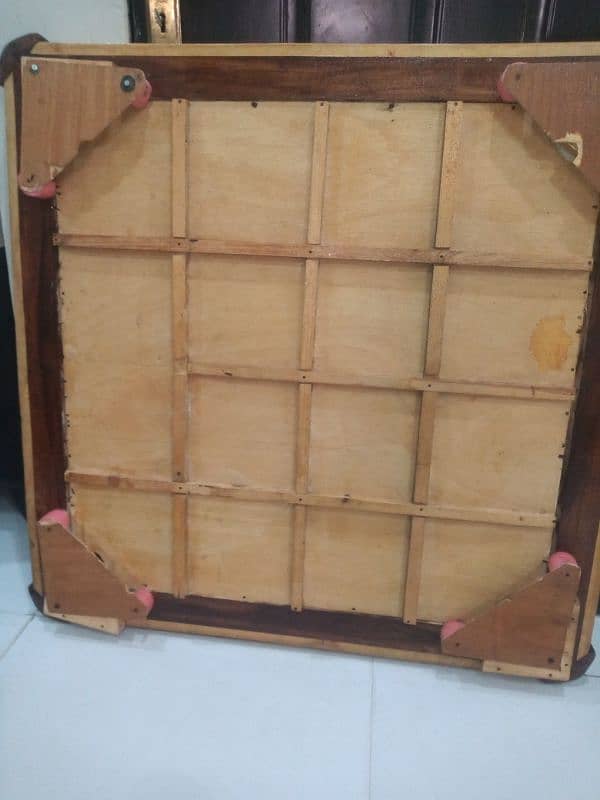 assalamu alaikum urgent sale carrom board 2