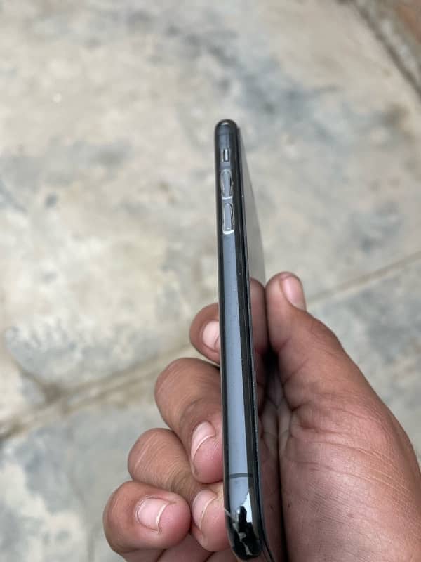 iPhone 11 pro 256gb 3