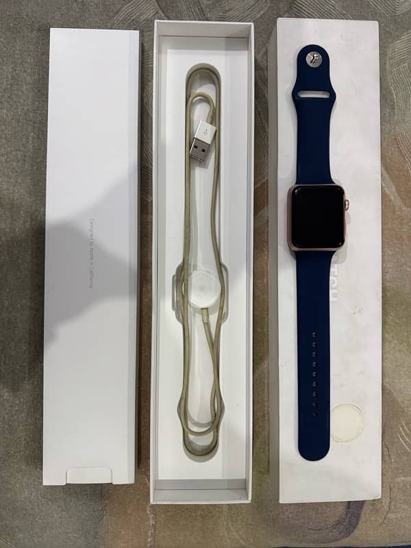 Apple Watch 42mm | Rose Gold | Complete Original Box | A1803 3