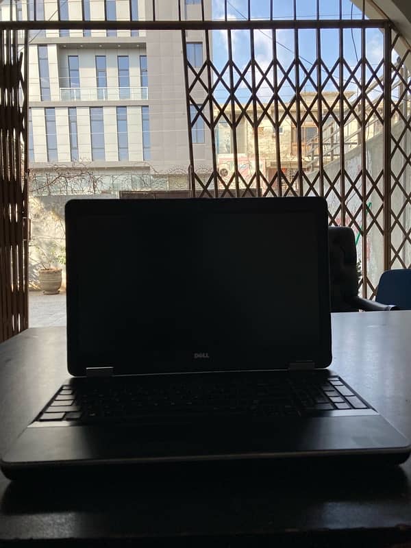 DELL GAMING LAPTOP 1