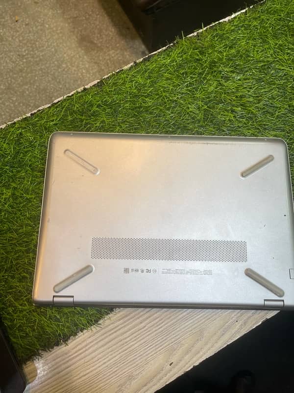 Hp Pavilion 14 Core i5 7th Generation 8Gb RAM with Ssd Drive 7