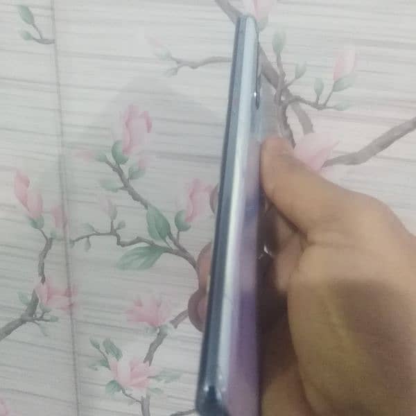 P30 Pro Ram 8GB Storage 256GB 5