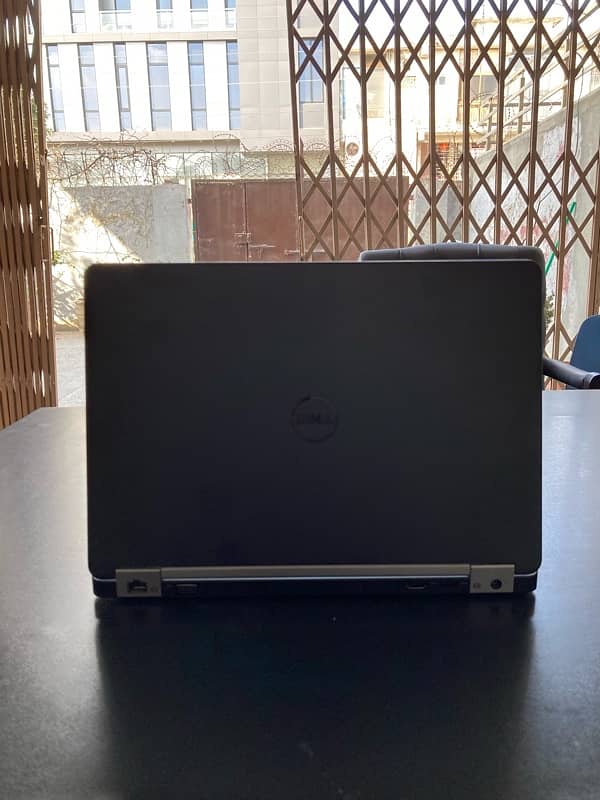 DELL LATITUDE E5470 0