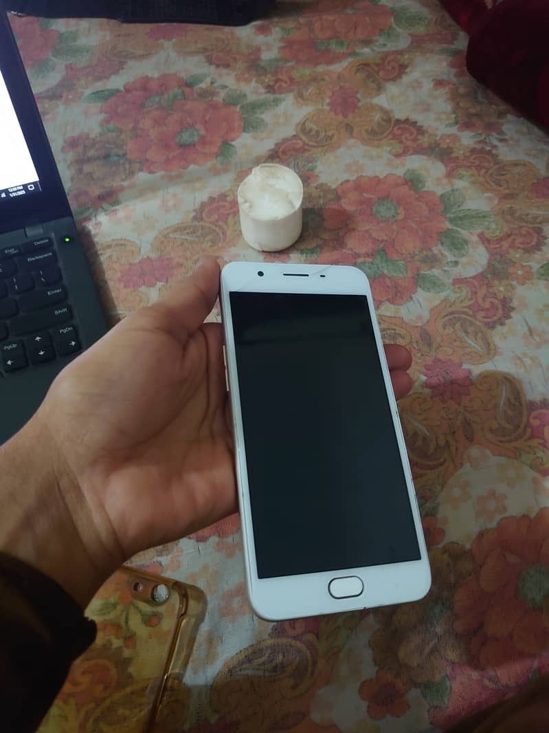 Oppo F1S 5