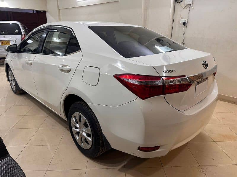 Toyota Corolla XLI 2017 5