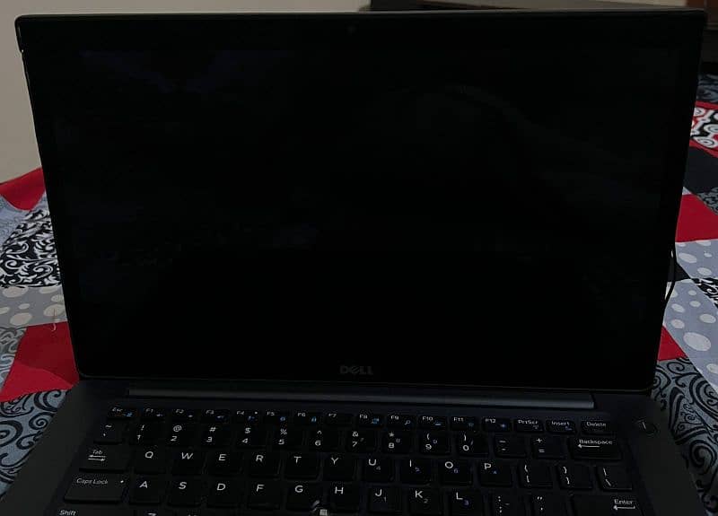 Dell laptop 6th Gen i5 8GB 256SSD 1