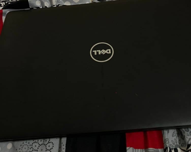 Dell laptop 6th Gen i5 8GB 256SSD 2