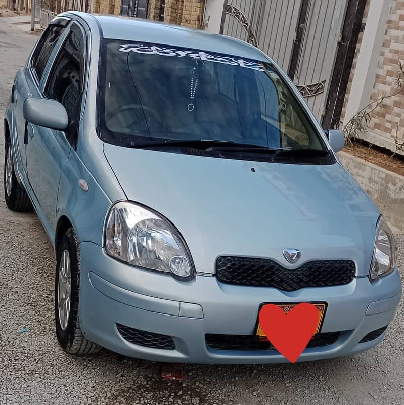 Toyota Vitz 2004 FL 0