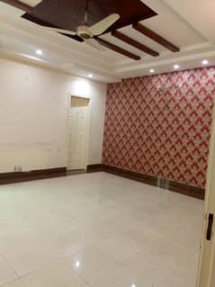 1 Kanal Upper Portion Is Available For Rent