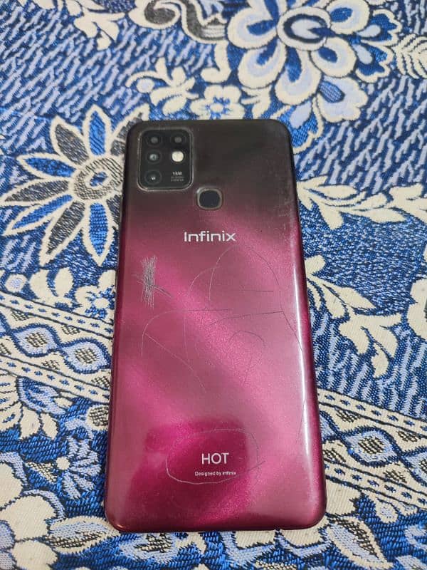 Infinix hot 10 6/128 1