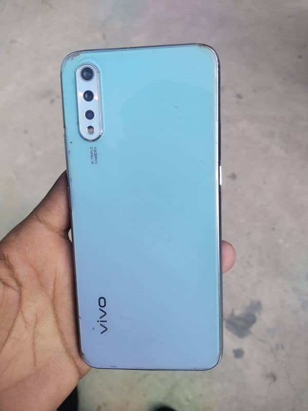 Vivo S1 8/256gb 0