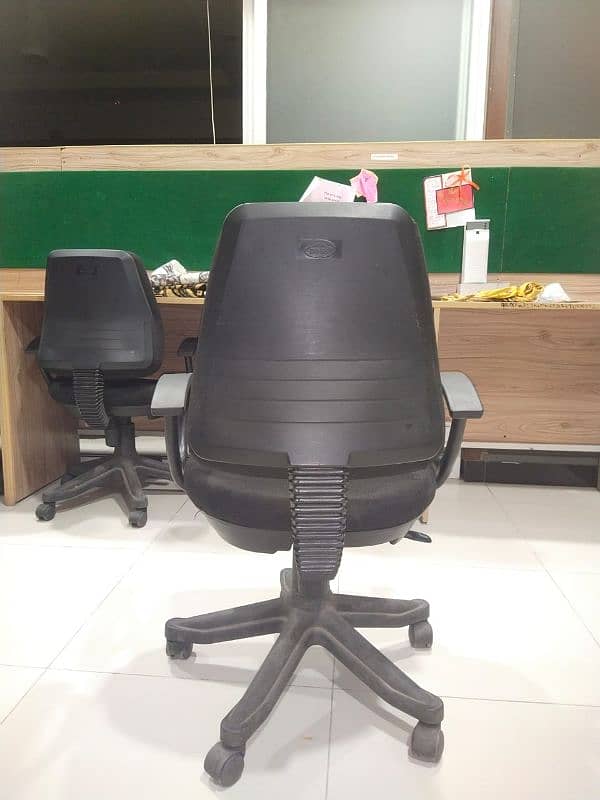 Boss Revolving Chairs 1