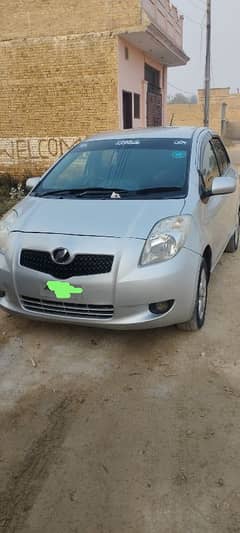 Toyota Vitz 2005 Register 2008