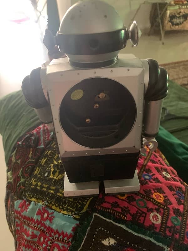 Robot style clock 2