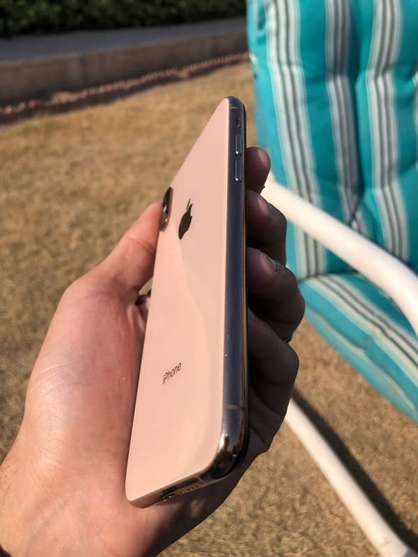 iphone xs 1