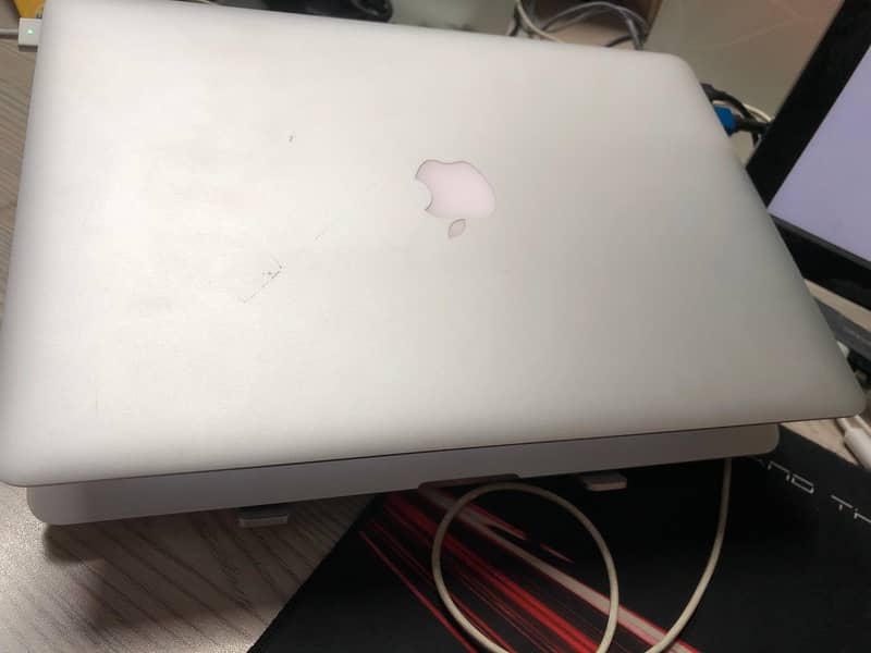 Macbook pro 2015 15 inch 1