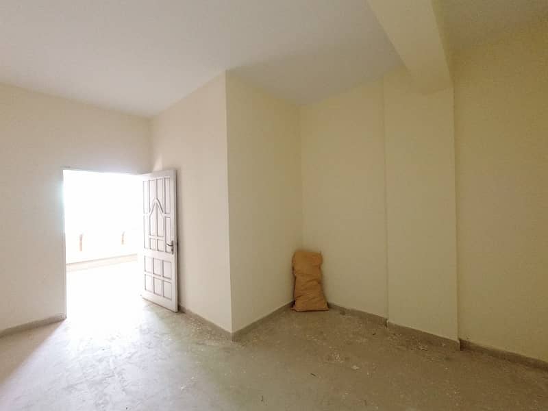 To sale You Can Find Spacious Building In Commercial Market 24