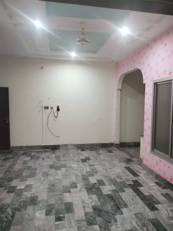 Apartment for rent first  floor flat # 7 4